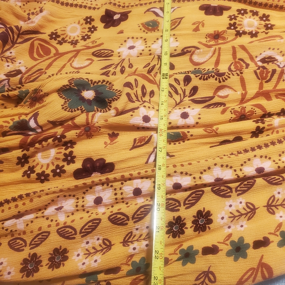 Easel Dress‎ - Picture 7 of 7